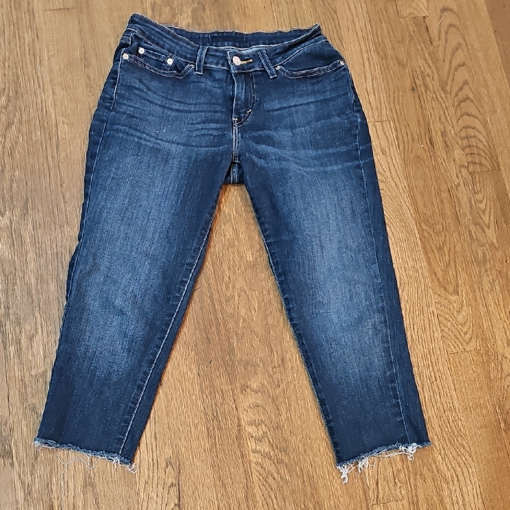 Levis Retro Vintage Jeans Sz 29 30 Freyed Bottoms EUC Boho Classic Casual Comfy